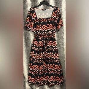 BloomChic Black and Pink Zigzag Midi Dress size 1X (14-16)